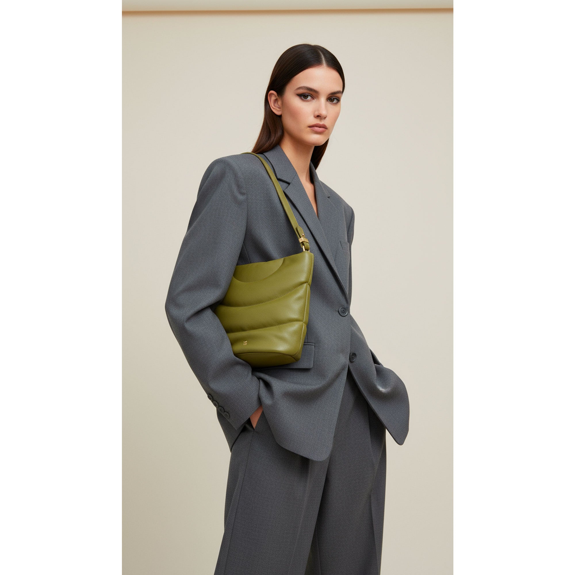 #colore_Olive green, Olive green, Oliva, Оливковый, Olive, Olive, Olijf, Olive green