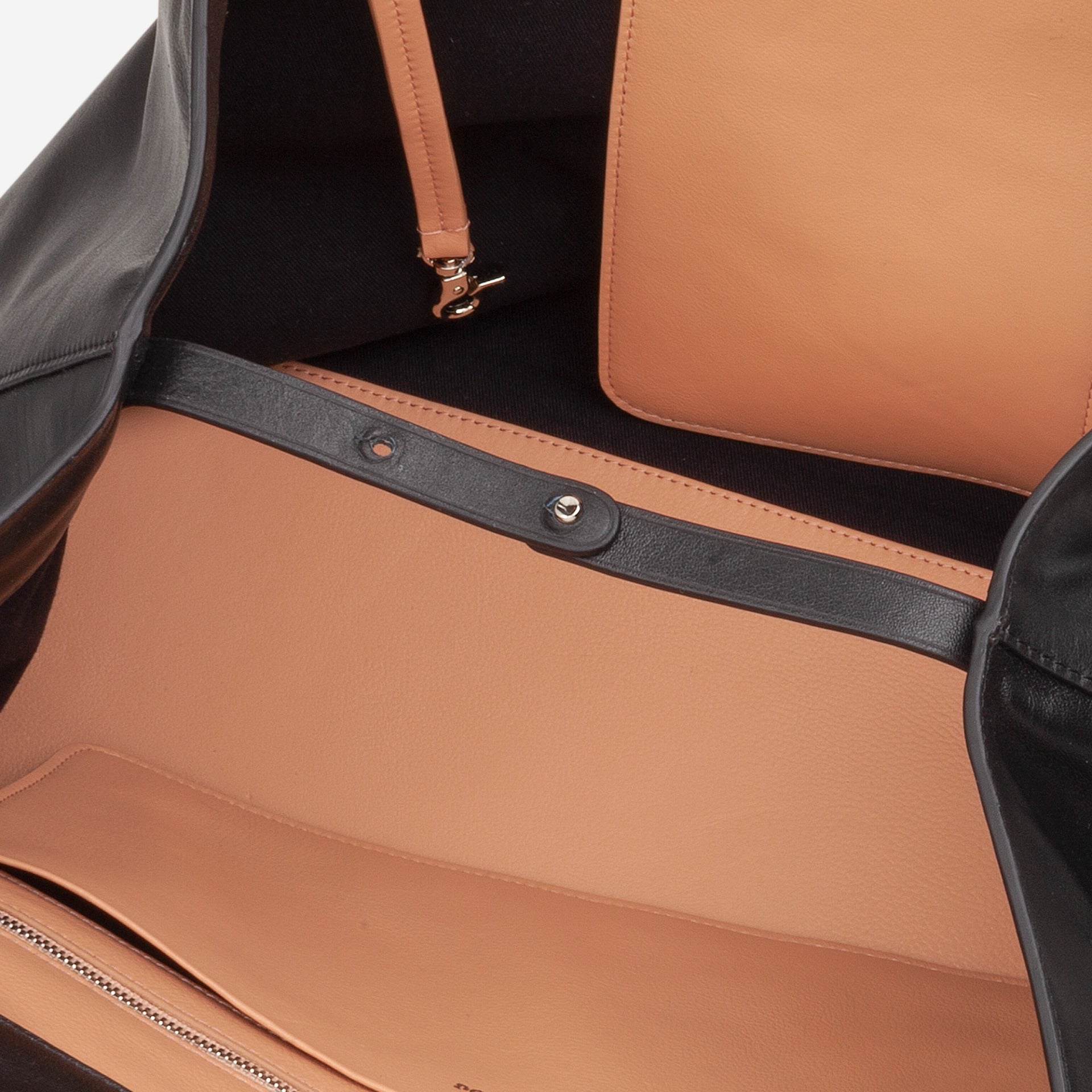 #colore_Nero, Black, Negro, черный пэчворк, Noir, Schwarz, Zwart, Black