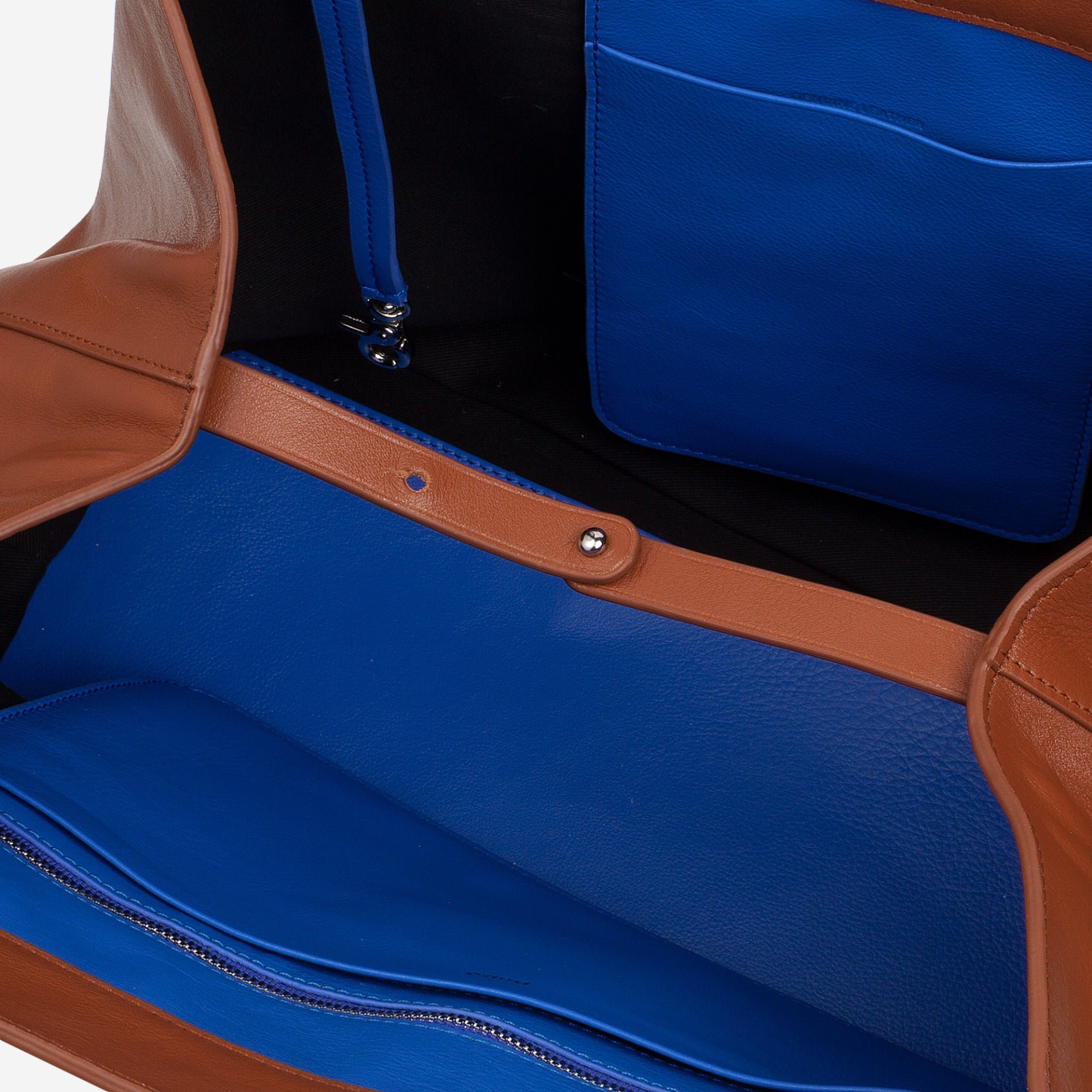 #colore_Cannella, Cinnamon, Canela, Корица, Cannelle, Zimt, Kaneel, Cinnamon