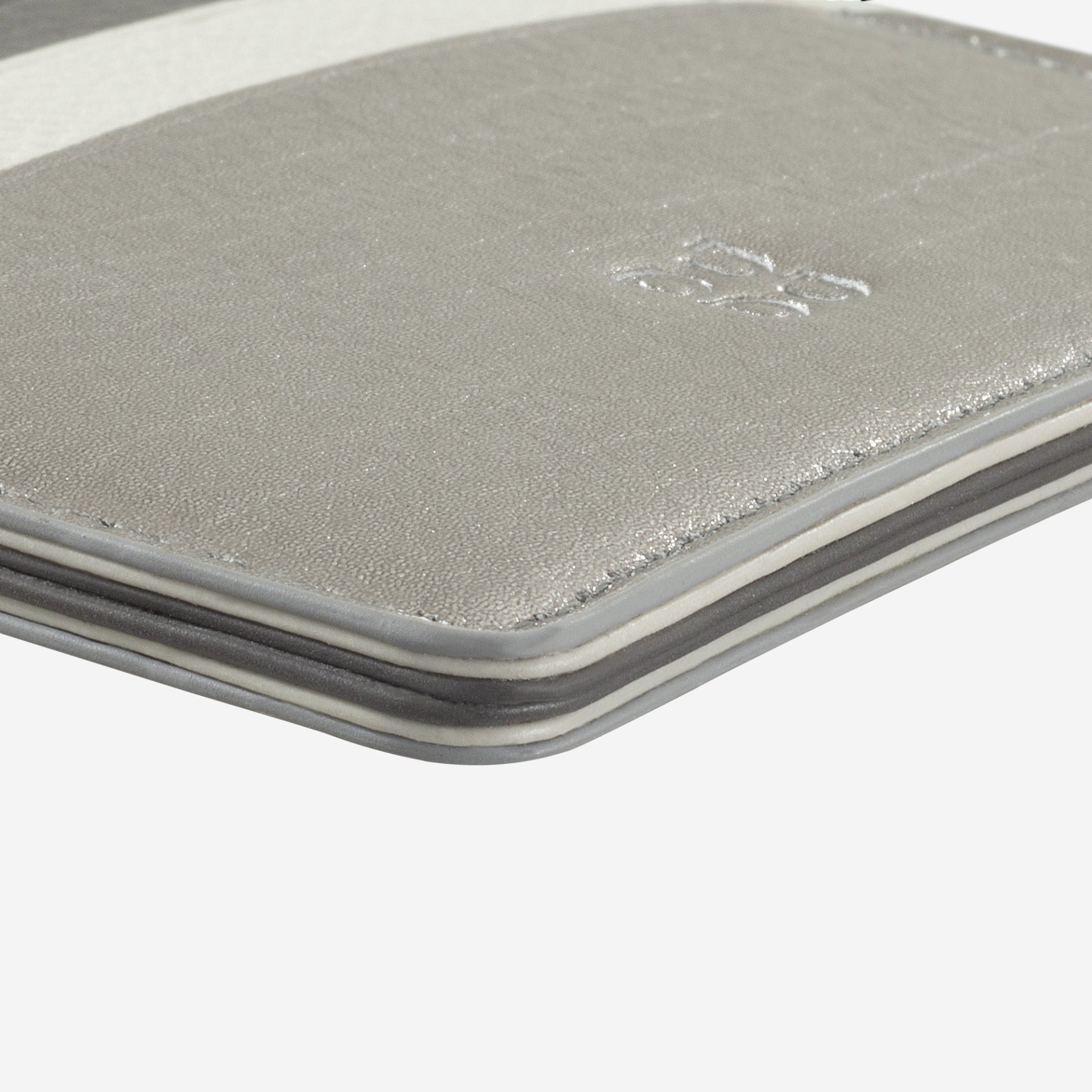 #colore_Argento, Silver, Plata, Серебро, Argent, Silber, Zilver, Silver