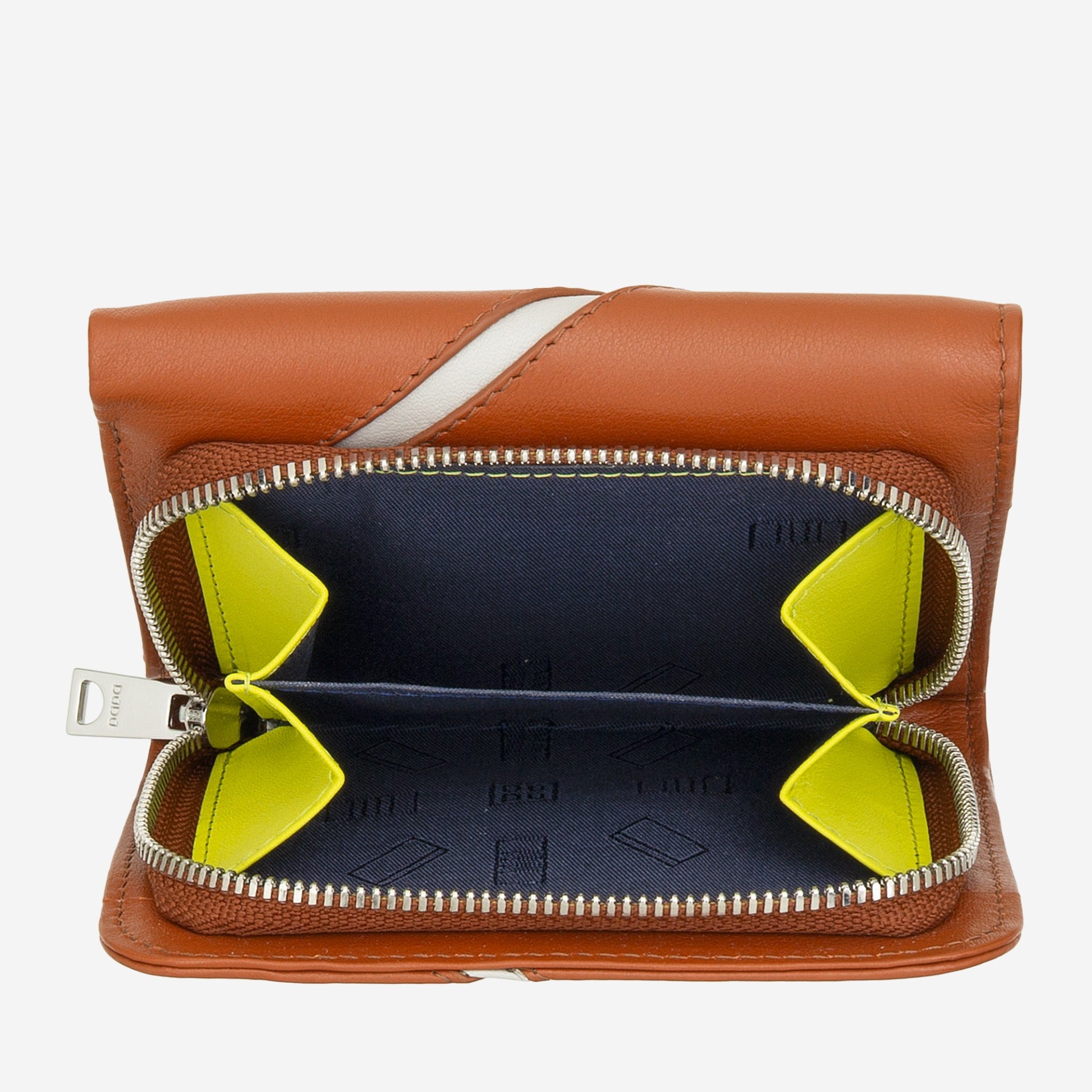 #colore_Cannella, Cinnamon, Canela, Корица, Cannelle, Zimt, Kaneel, Cinnamon