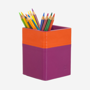 Pen Holder 